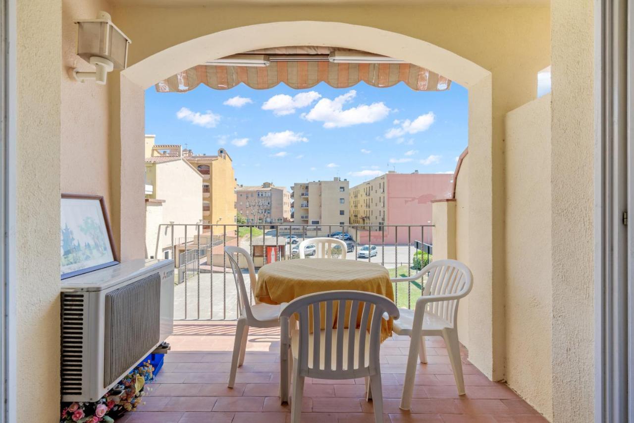 Welcs Apartamento 062 Emp Cerca Del Mar Empuriabrava Bagian luar foto